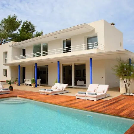 Sala Villa
