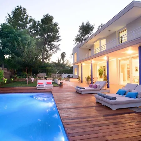 Sala Villa